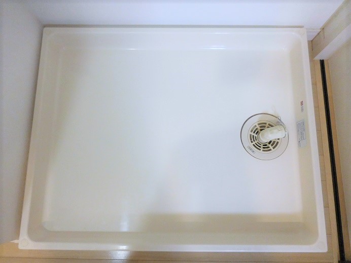写真で見る格安ハウスクリーニングの洗濯機 防水パン